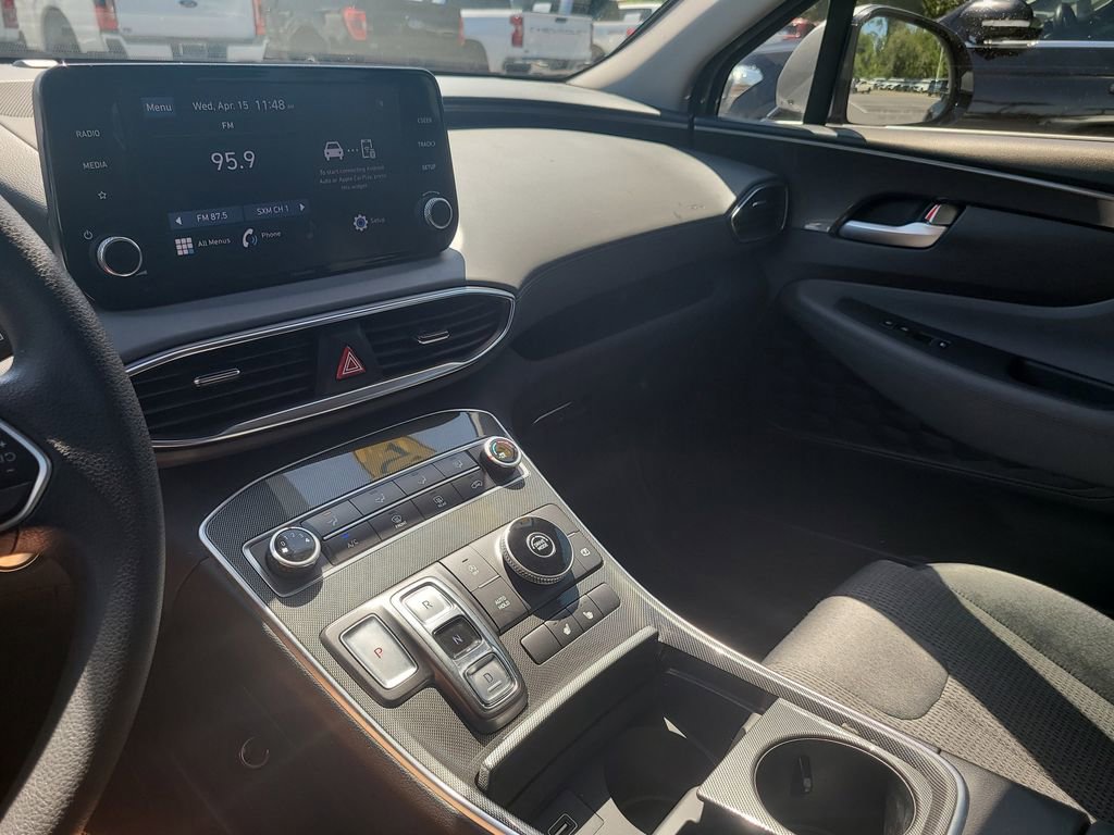 Used 2022 Hyundai Santa Fe SEL FWD image 18