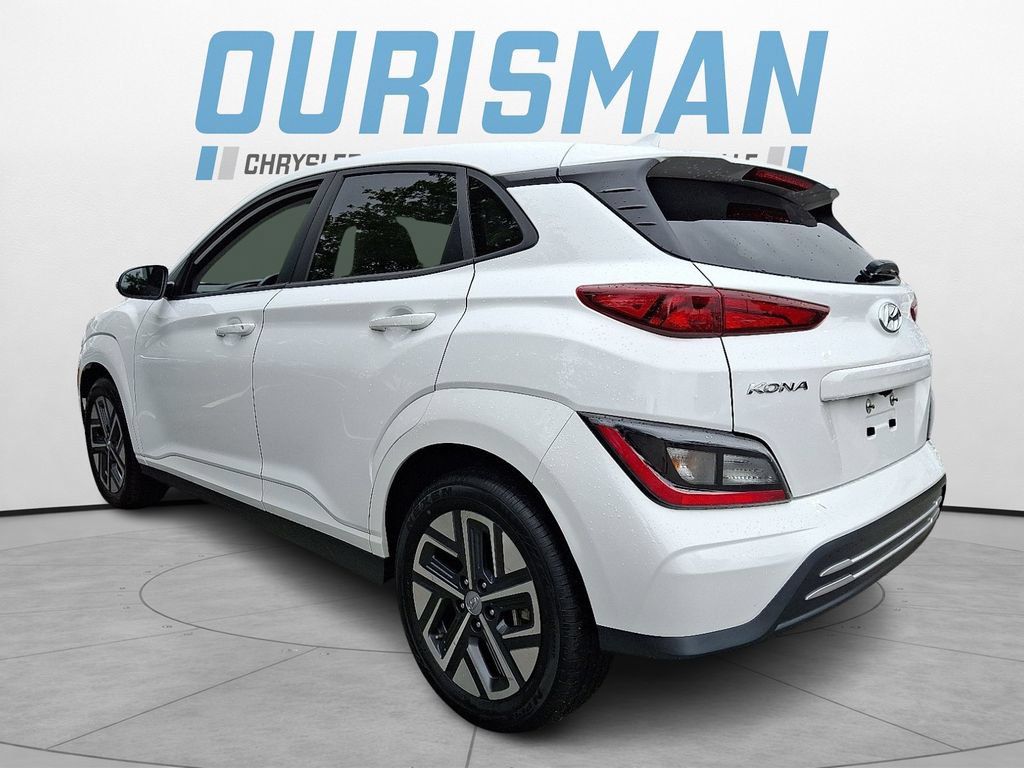 Used 2023 Hyundai Kona SEL FWD image 4