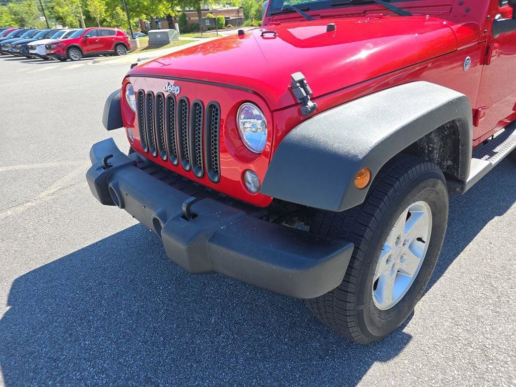 Used 2016 Jeep Wrangler Sport w/ Quick Order Package 24S AWD/4WD image 10