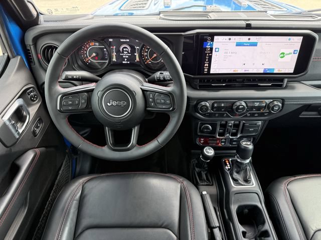 Used 2024 Jeep Wrangler Unlimited Rubicon AWD/4WD image 12