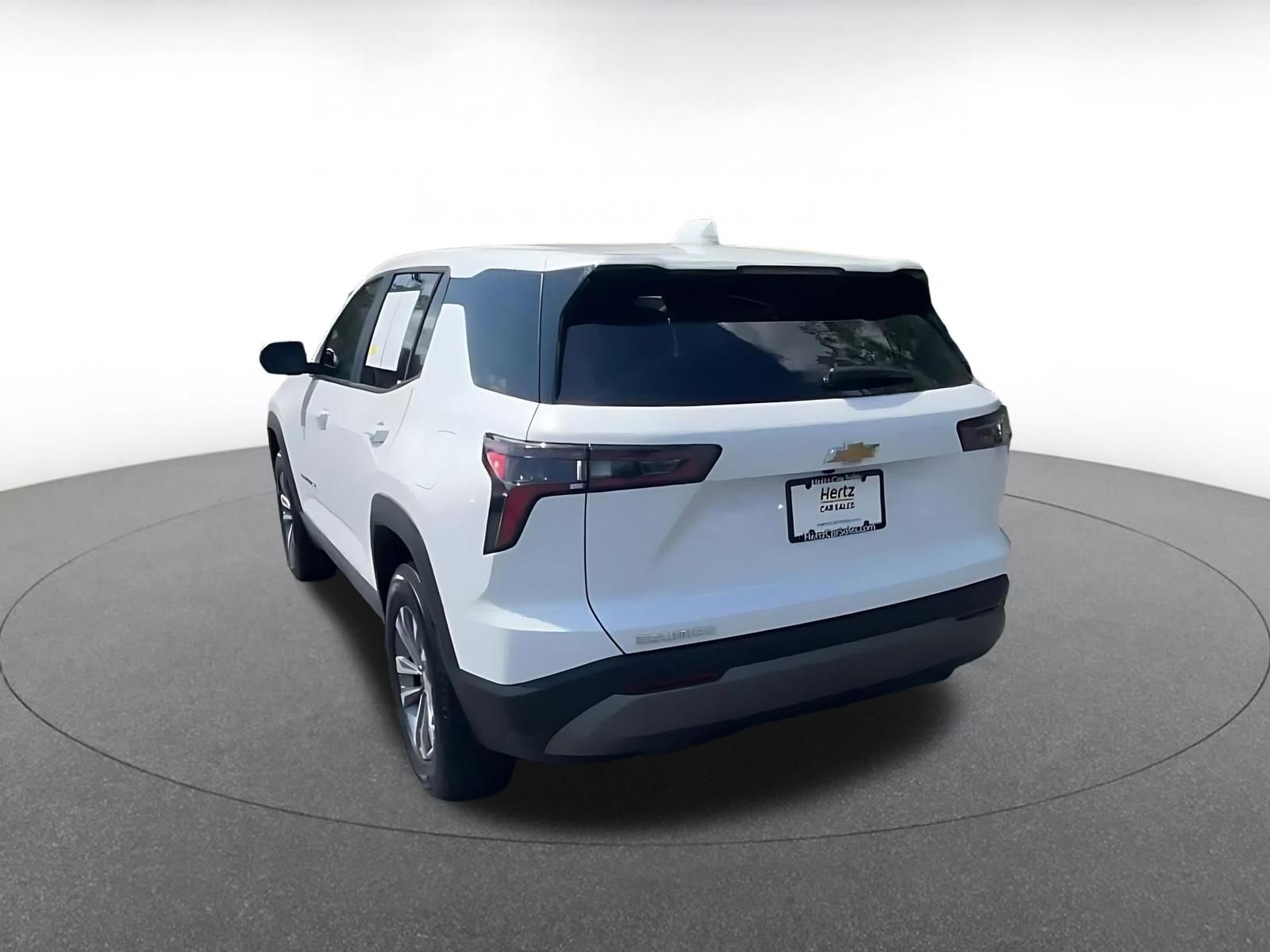 Used 2025 Chevrolet Equinox LT image 11