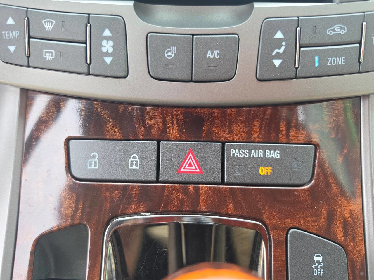 Used 2013 Buick LaCrosse Touring FWD image 35