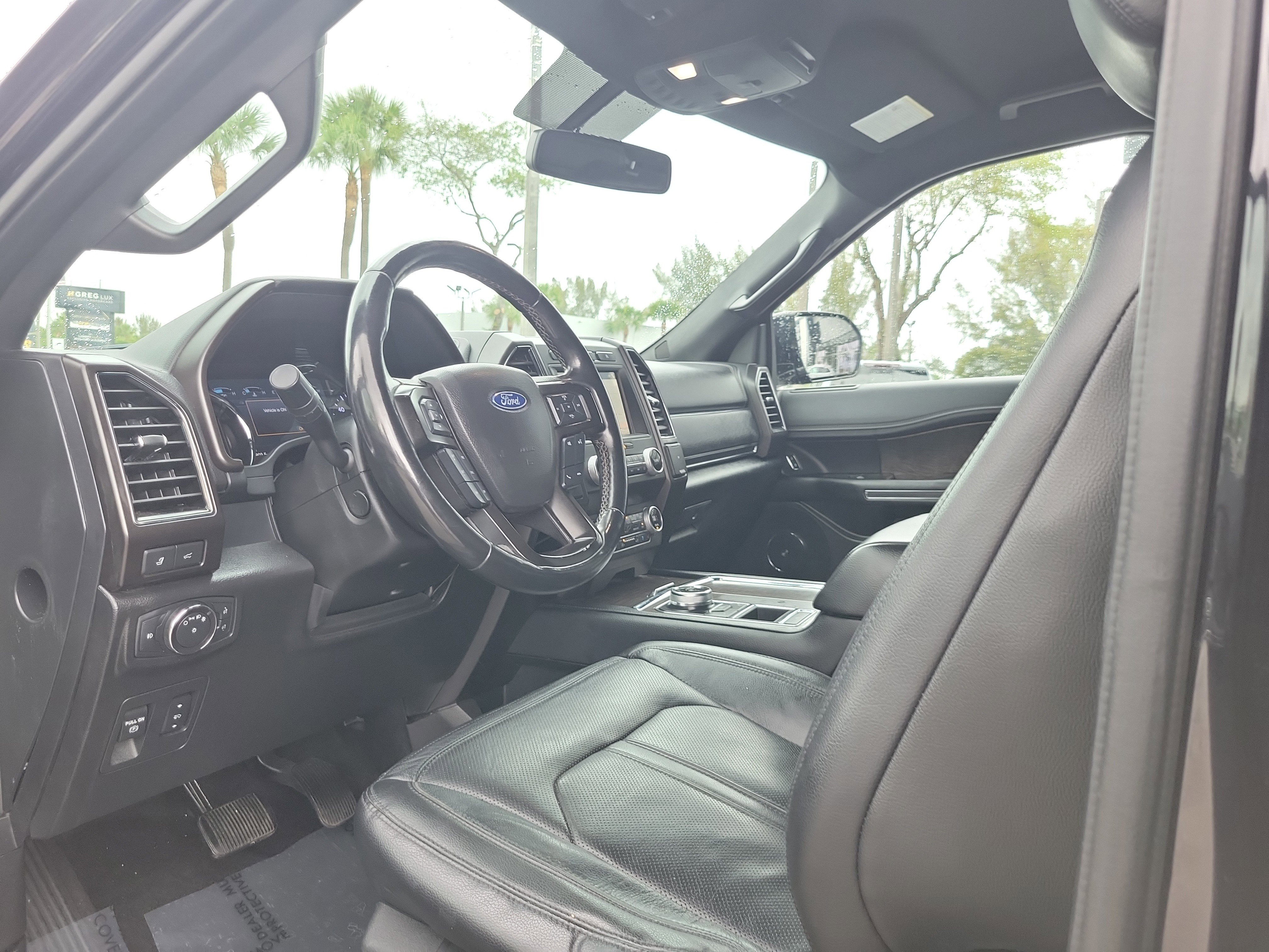 Used 2019 Ford Expedition Max Limited RWD image 9