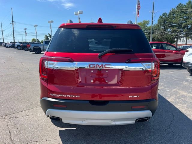 Used 2021 GMC Acadia SLT w/ Technology Package AWD/4WD image 6
