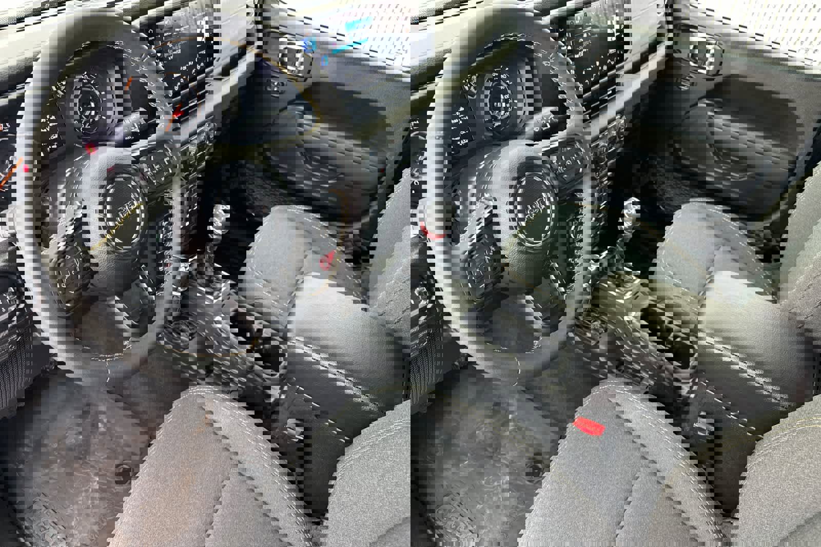 Used 2025 Jeep Wrangler Willys image 13