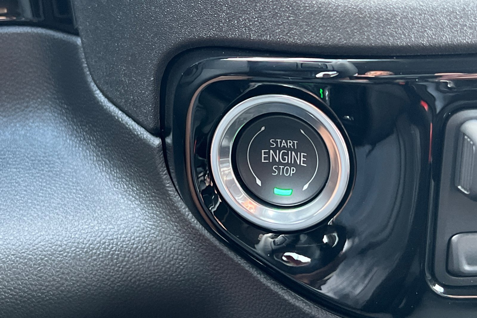 New 2025 Chevrolet Silverado 1500 RST w/ Z71 Off-Road Package image 19