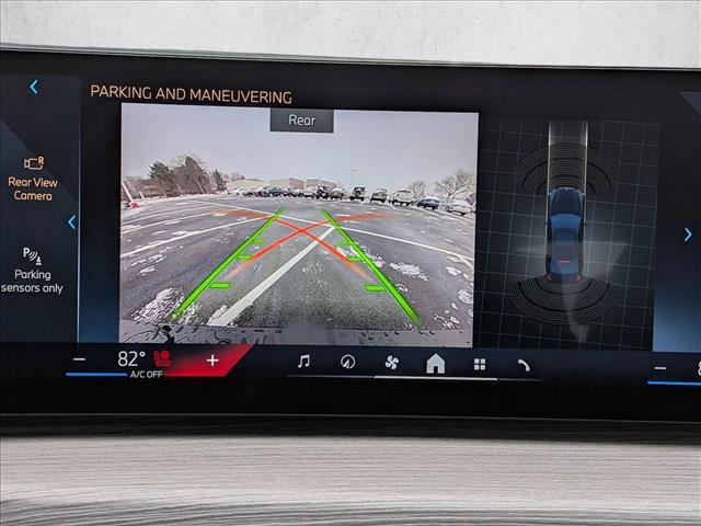 Used 2025 BMW 330i xDrive Sedan image 13