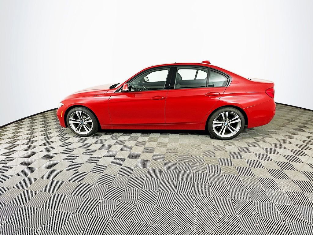 Used 2016 BMW 328i xDrive Sedan AWD/4WD image 5