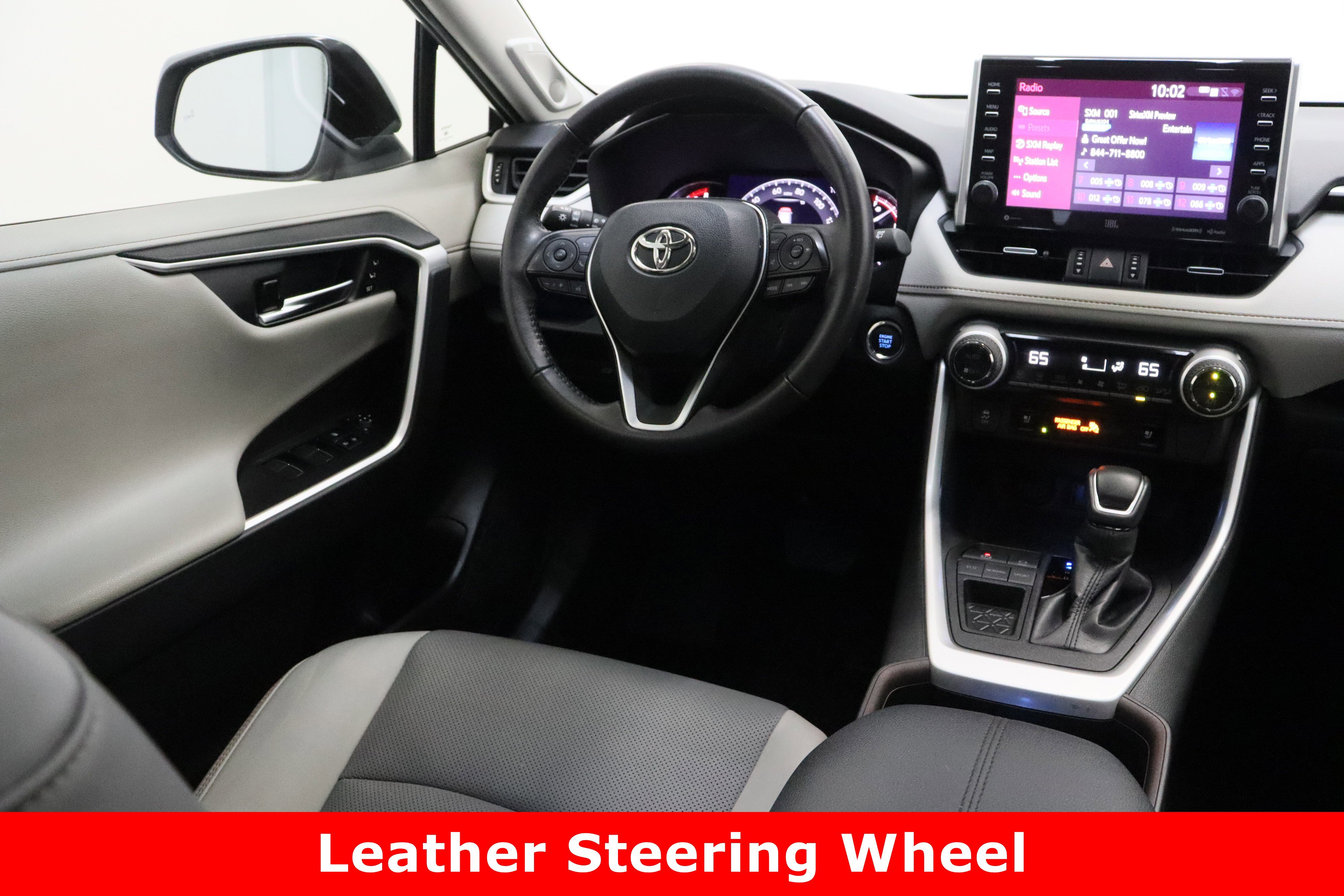 Certified 2022 Toyota RAV4 Limited FWD image 32