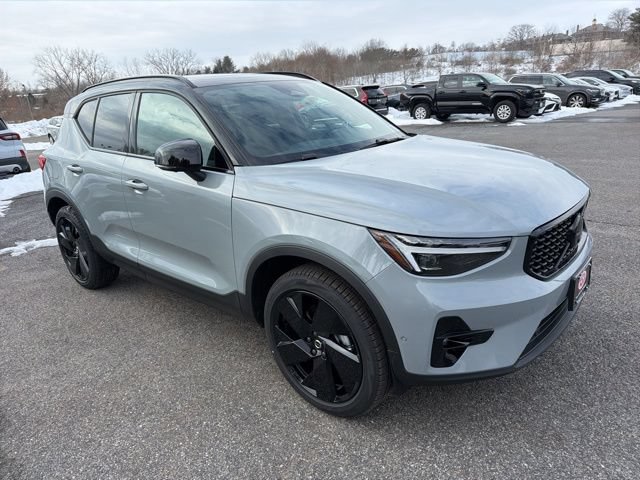 New 2026 Volvo XC40 B5 Ultra w/ Protection Package Premier AWD/4WD image 1