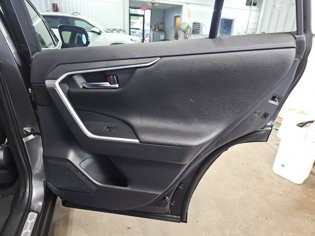 Used 2022 Toyota RAV4 XSE w/ XSE Grade Weather Package AWD/4WD image 35