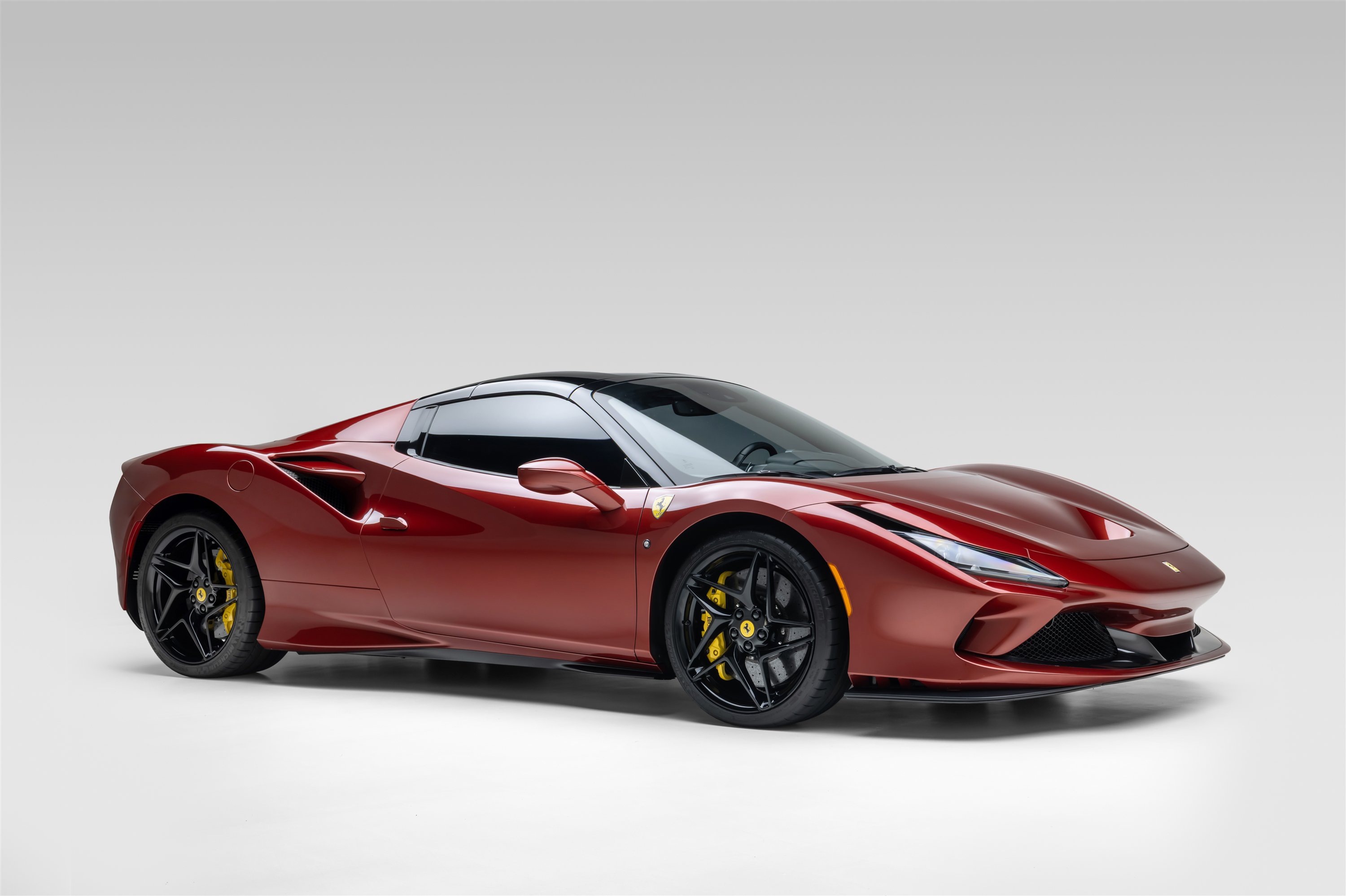 Certified 2022 Ferrari F8 Tributo RWD image 12