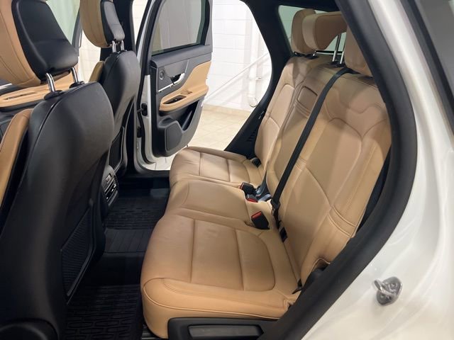 Used 2020 Lincoln Corsair Reserve w/ Equipment Group 202A image 11