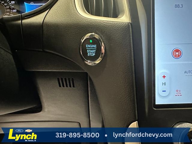 Used 2023 Ford Edge SEL w/ Convenience Package image 15