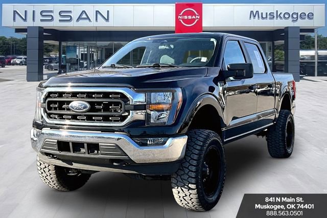Used 2023 Ford F150 XLT image 3