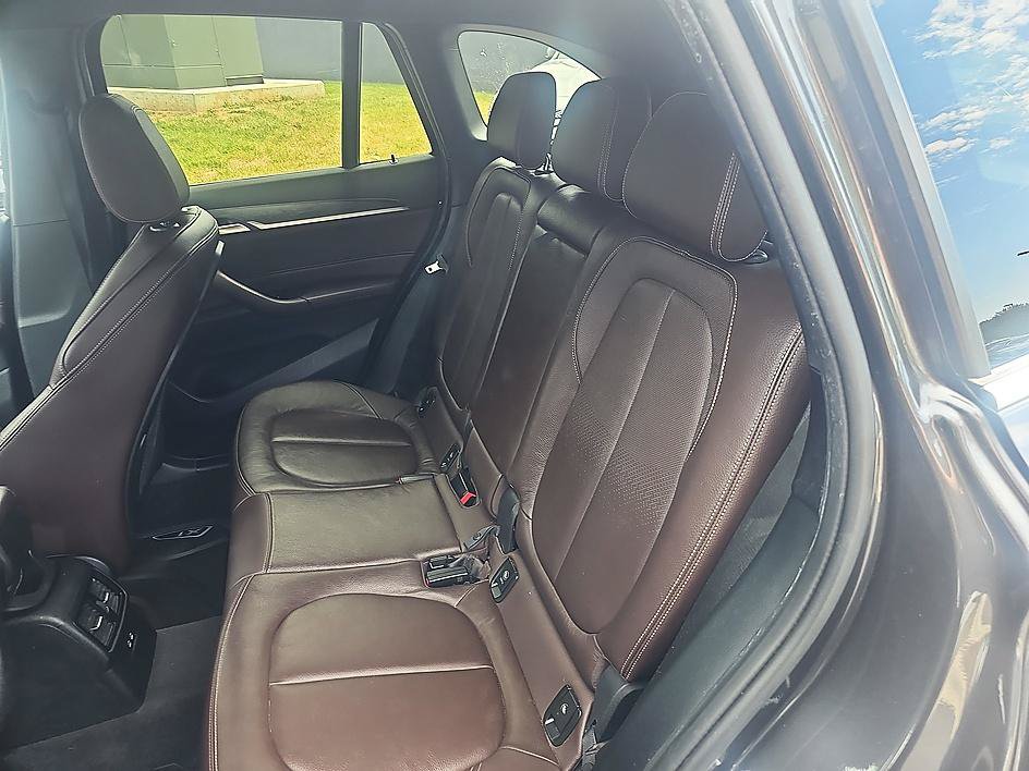 Used 2020 BMW X1 sDrive28i w/ Premium Package FWD image 26