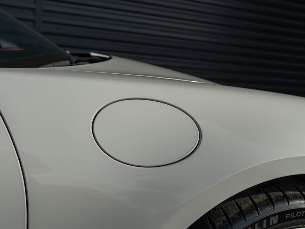 Used 2024 Porsche 911 GT3 image 15