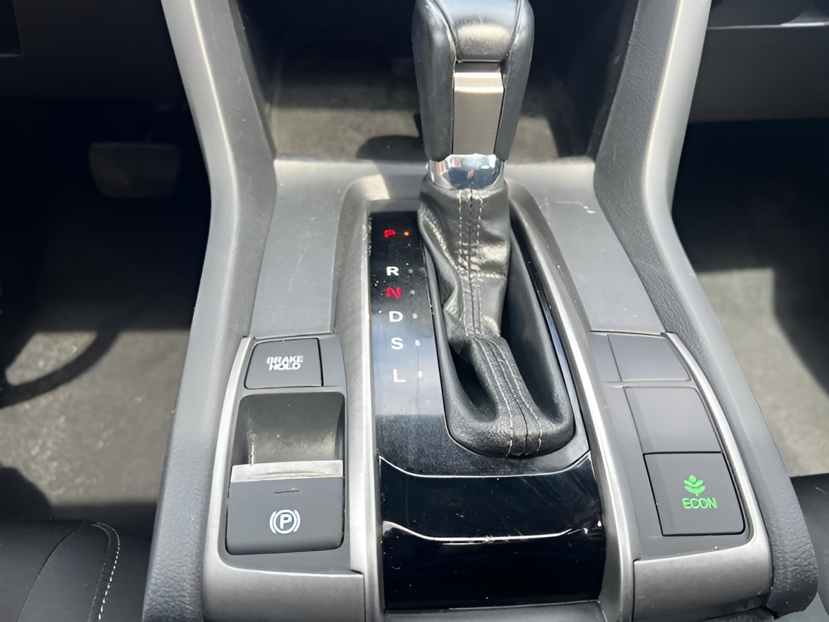 Used 2020 Honda Civic EX image 21