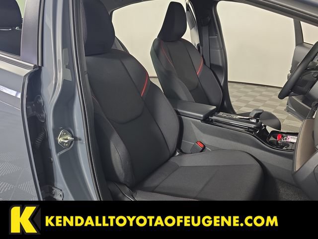 Certified 2025 Toyota Prius Plug-In Hybrid FWD image 27