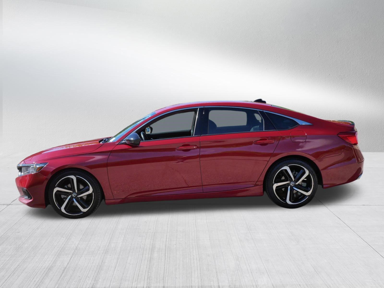 Used 2022 Honda Accord Sport image 4