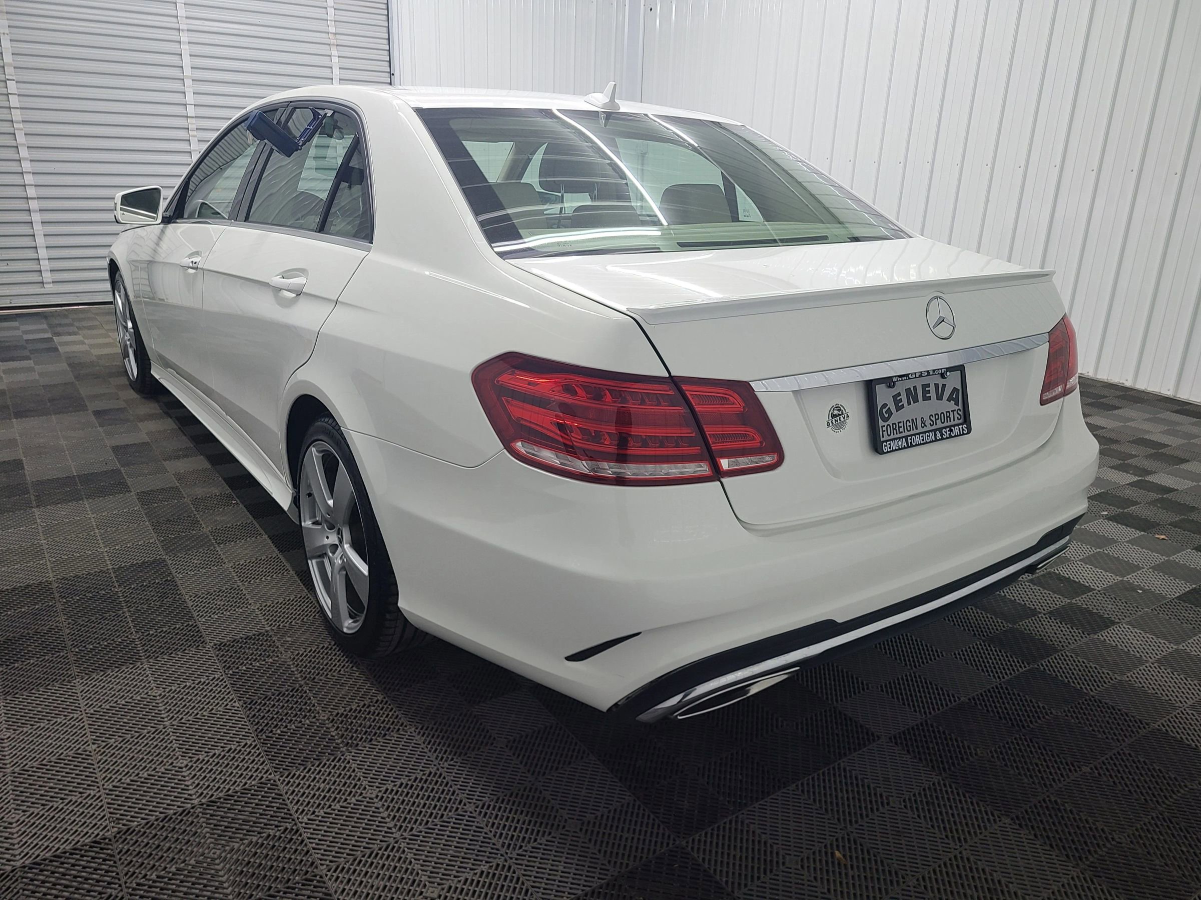 Used 2014 Mercedes-Benz E 350 Sedan image 10