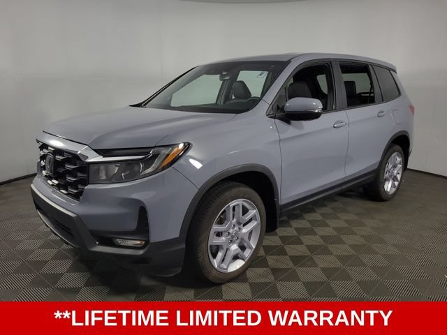 Used 2025 Honda Passport EX-L image 3