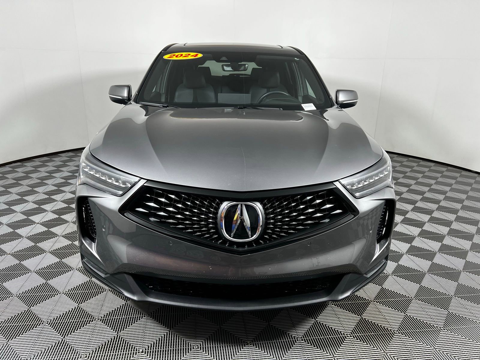 Used 2024 Acura RDX A-Spec image 2