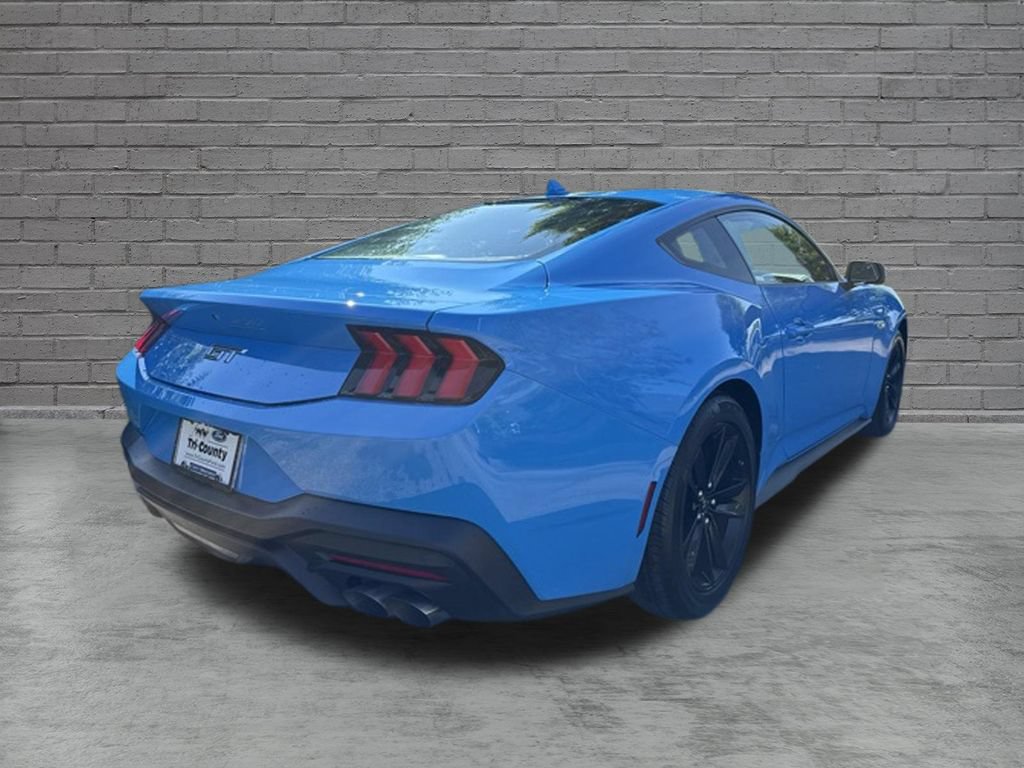 Used 2024 Ford Mustang GT RWD image 8