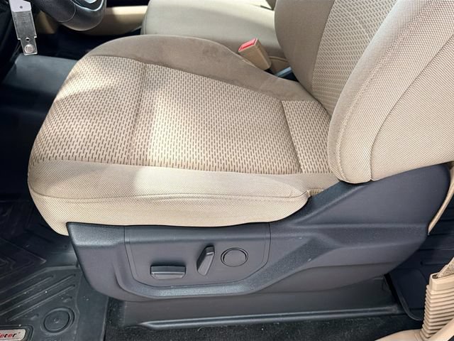 Used 2020 Ford F150 XLT w/ Equipment Group 302A Luxury AWD/4WD image 16