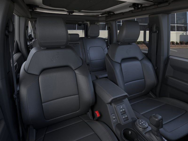 New 2025 Ford Bronco Badlands image 10