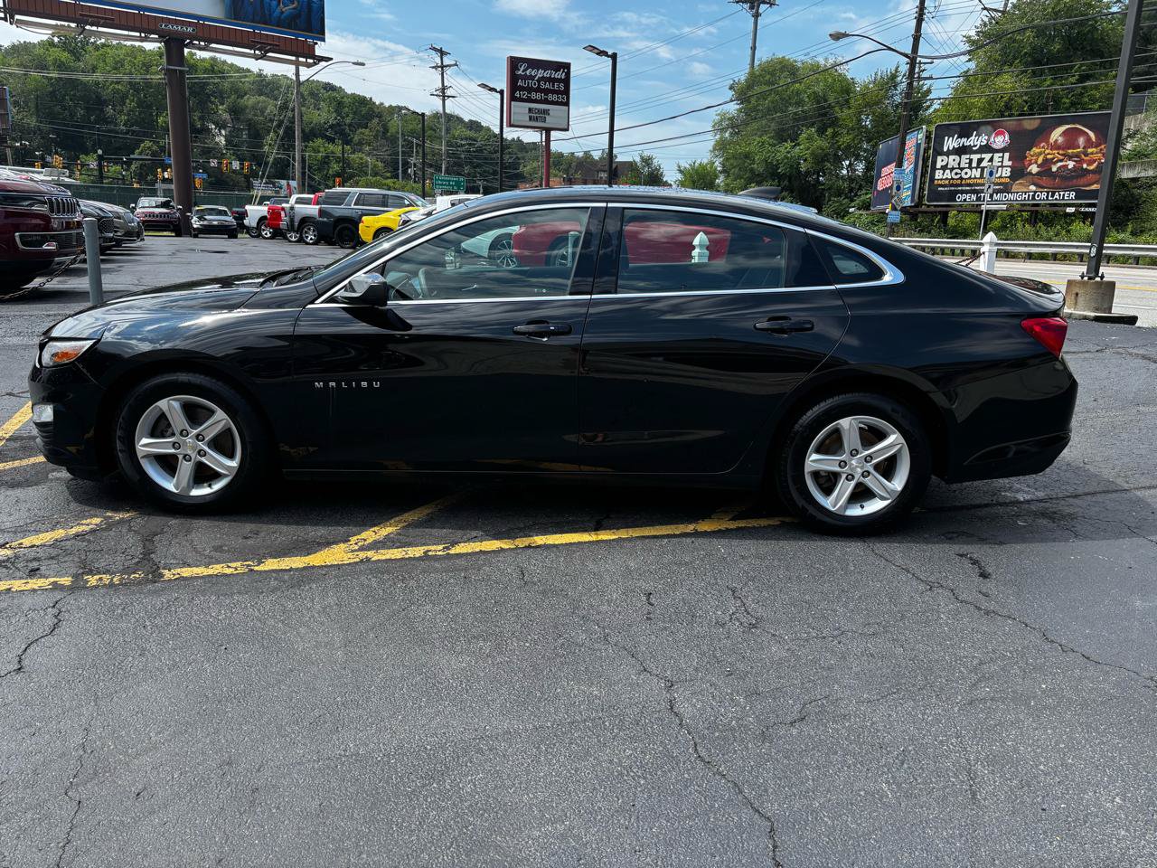 Used 2020 Chevrolet Malibu LS w/ Driver Confidence Package II FWD image 4
