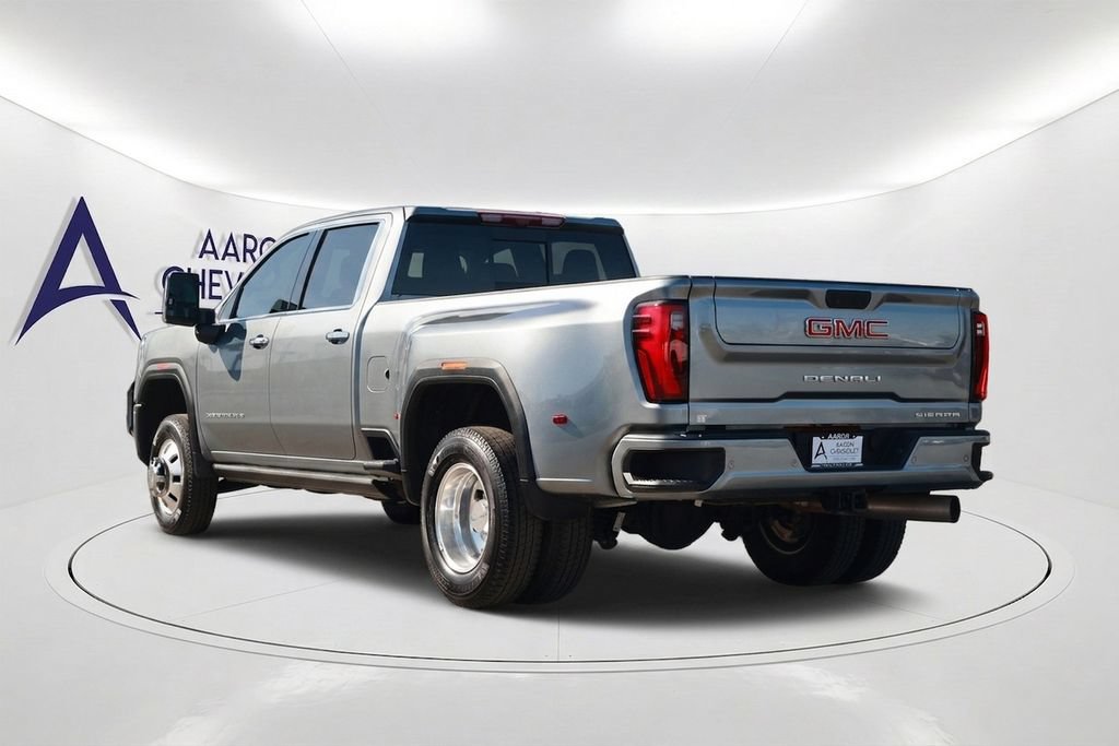 Used 2025 GMC Sierra 3500 Denali w/ Denali Reserve Package AWD/4WD image 7