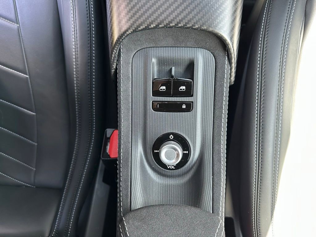 Used 2023 Maserati MC20 Coupe RWD image 27