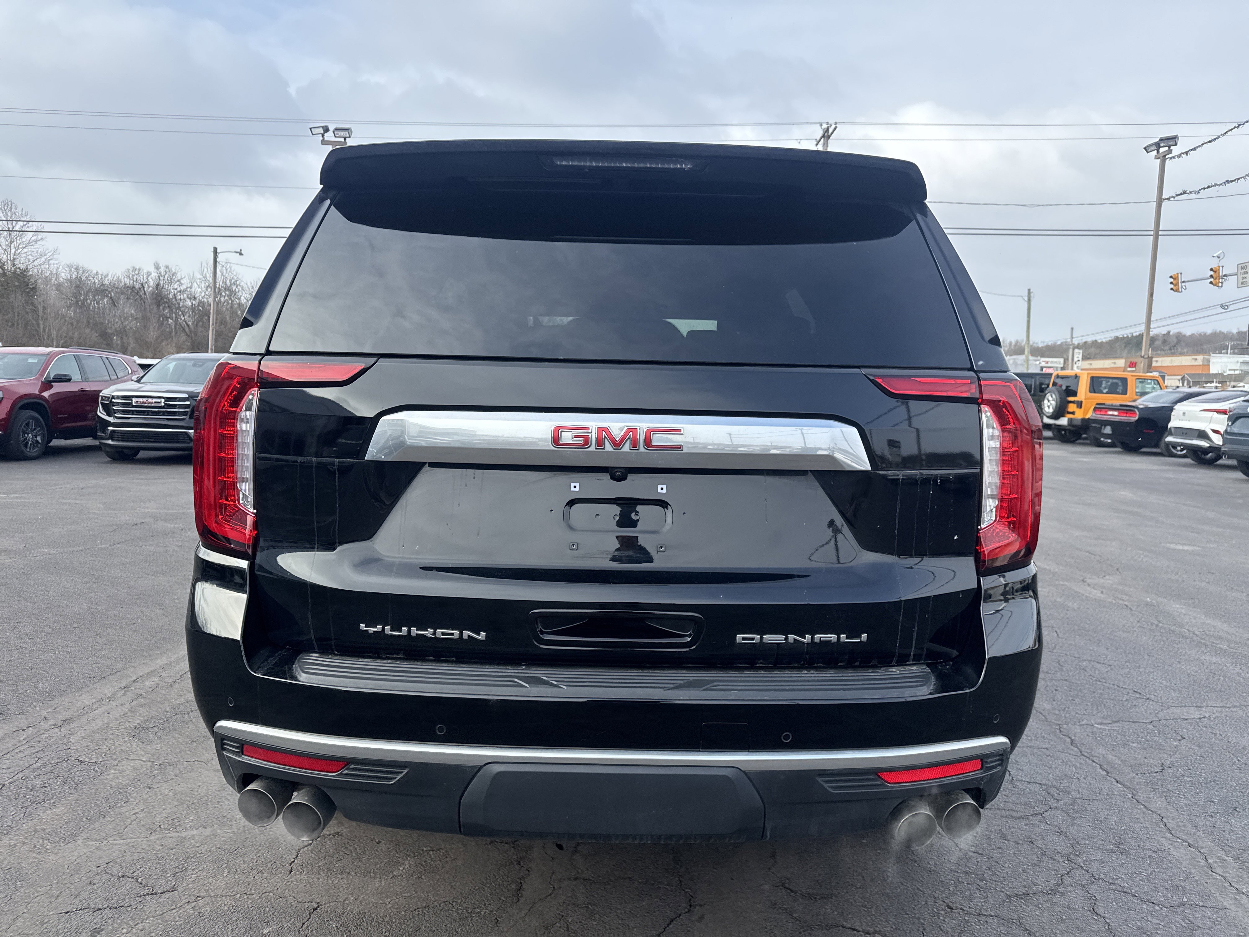 Used 2024 GMC Yukon Denali image 4