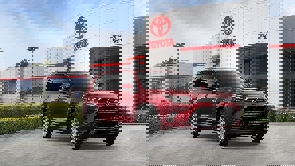 New 2026 Toyota Grand Highlander XLE image 14