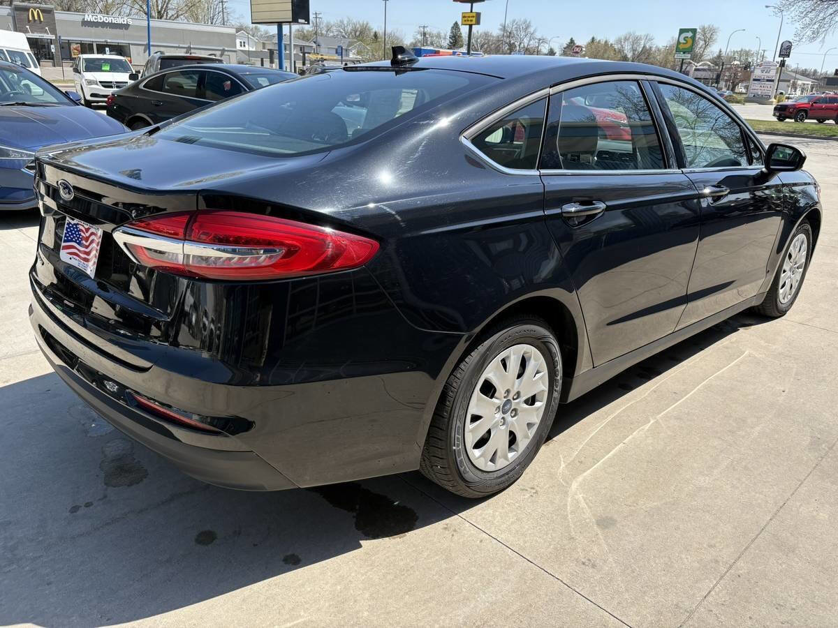 Used 2020 Ford Fusion S image 6