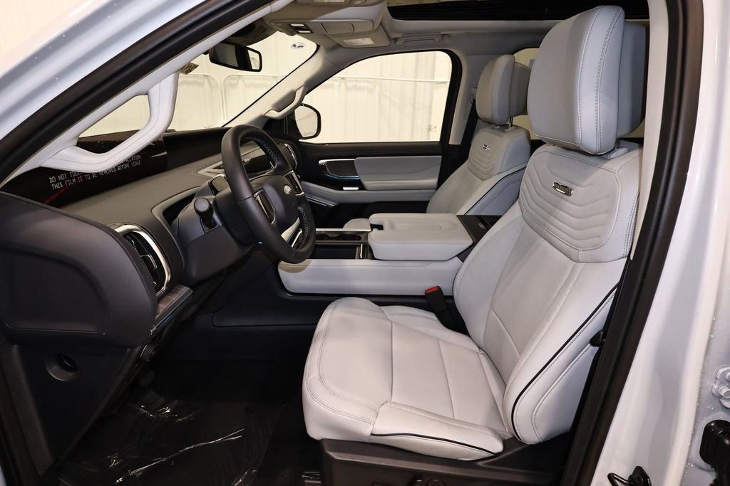 New 2026 Ford Expedition Platinum image 12