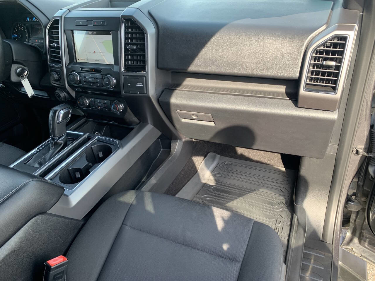 Used 2018 Ford F150 XLT w/ Equipment Group 302A Luxury image 29