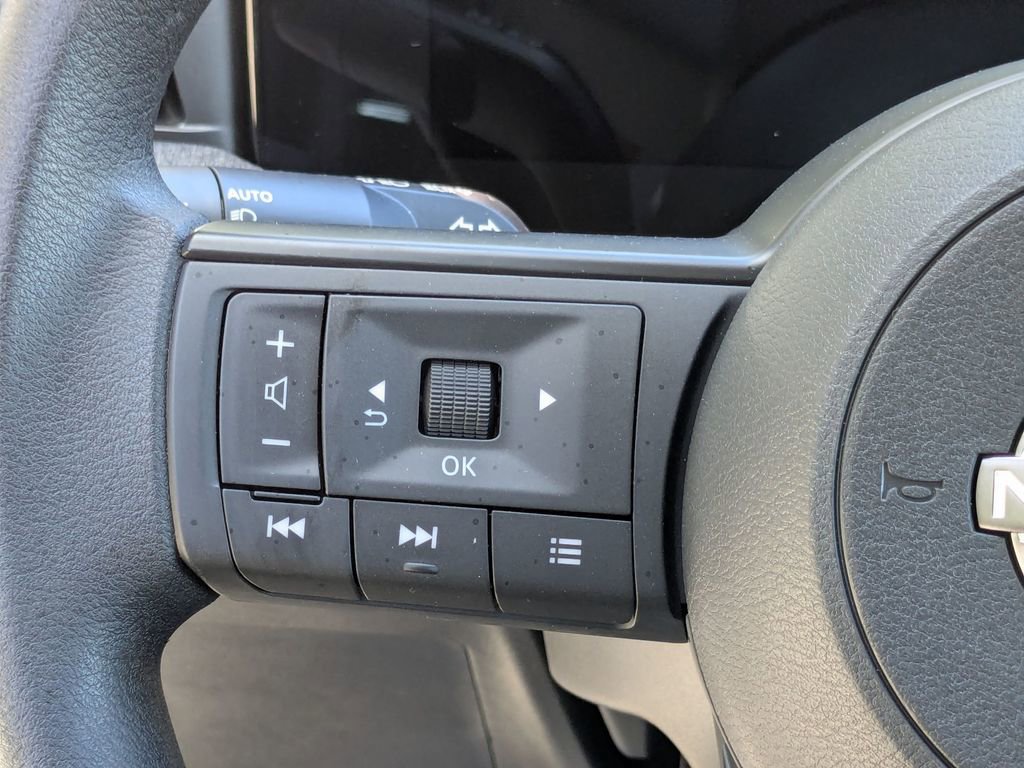 New 2026 Nissan Kicks S image 16