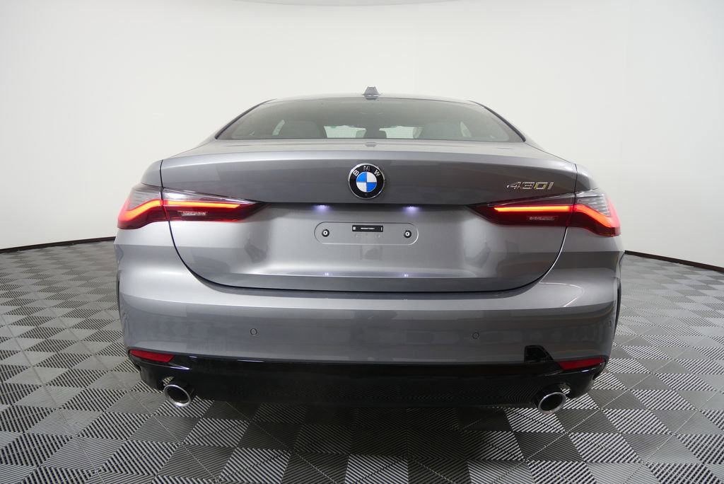 New 2026 BMW 430i Coupe w/ Parking Assistance Package RWD image 4