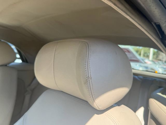 Used 2001 Jaguar XK8 Convertible image 12