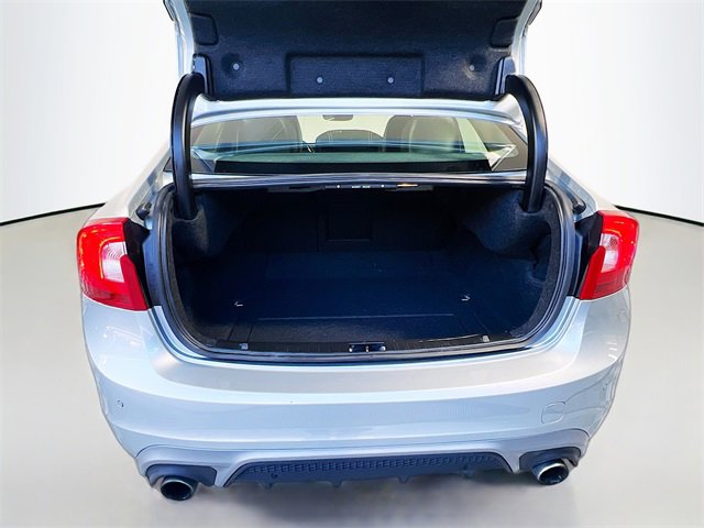 Used 2018 Volvo S60 T5 Dynamic w/ Vision Package image 26