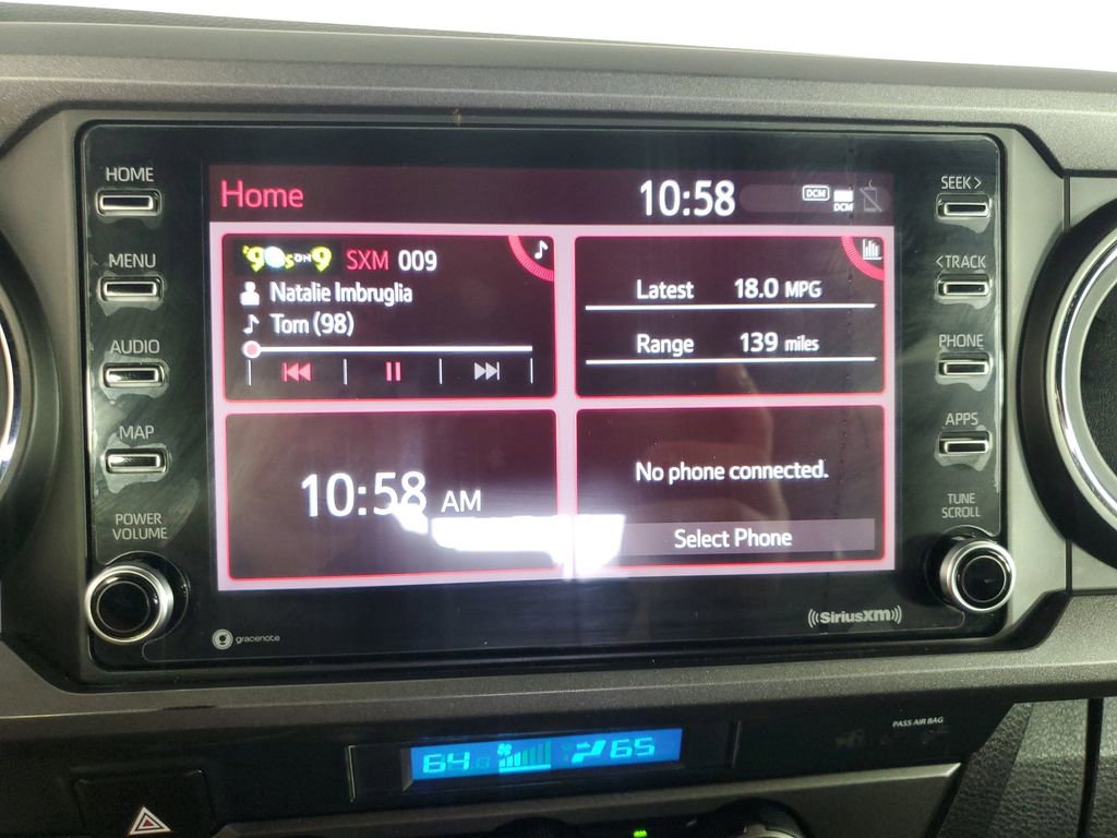 Used 2021 Toyota Tacoma TRD Sport w/ Technology Package image 22