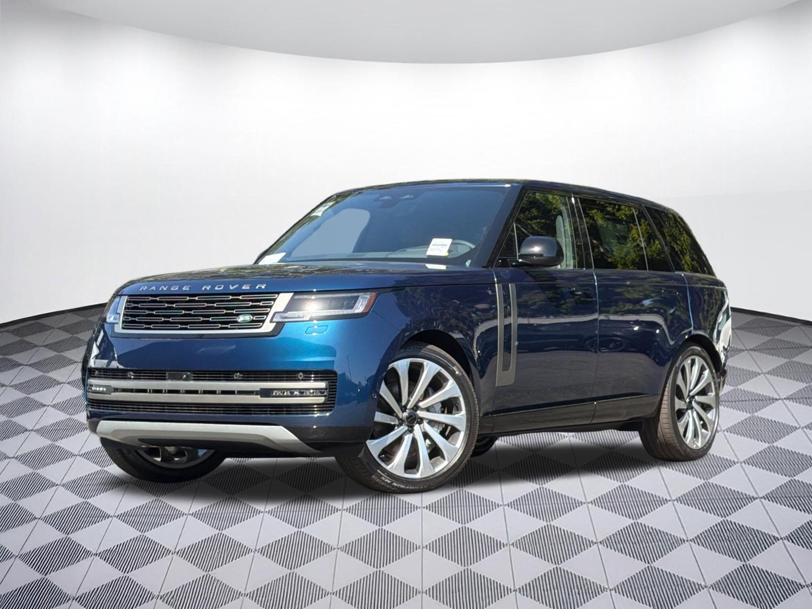 New 2026 Land Rover Range Rover Long Wheelbase SE AWD/4WD image 1