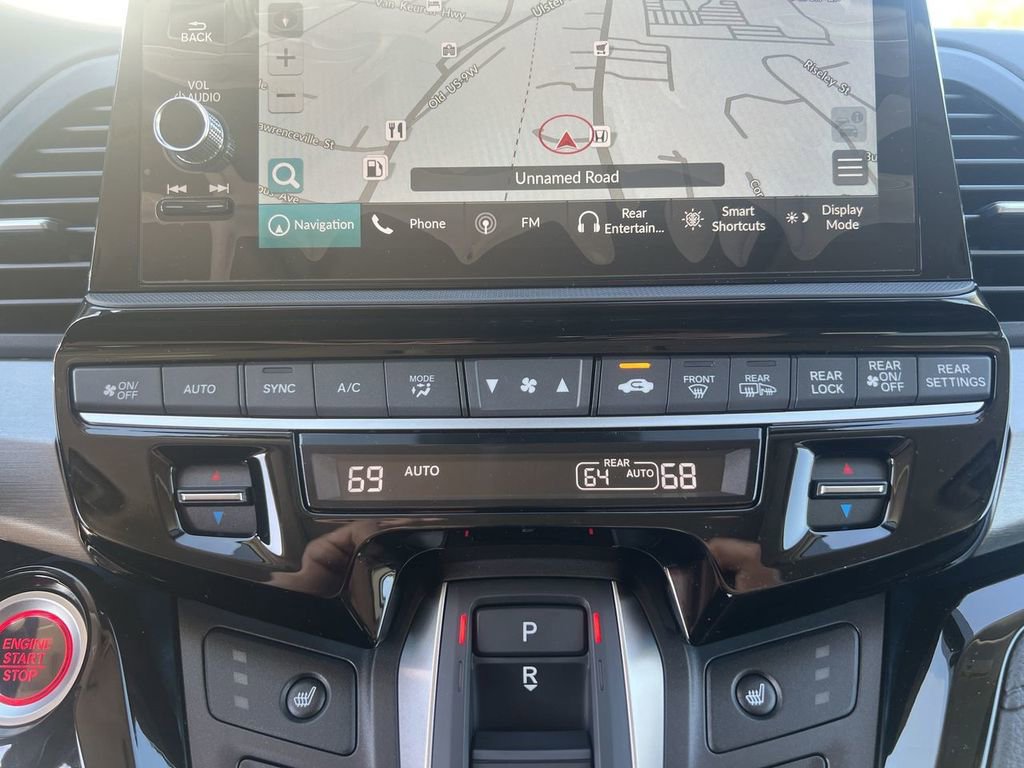 New 2026 Honda Odyssey Touring image 19