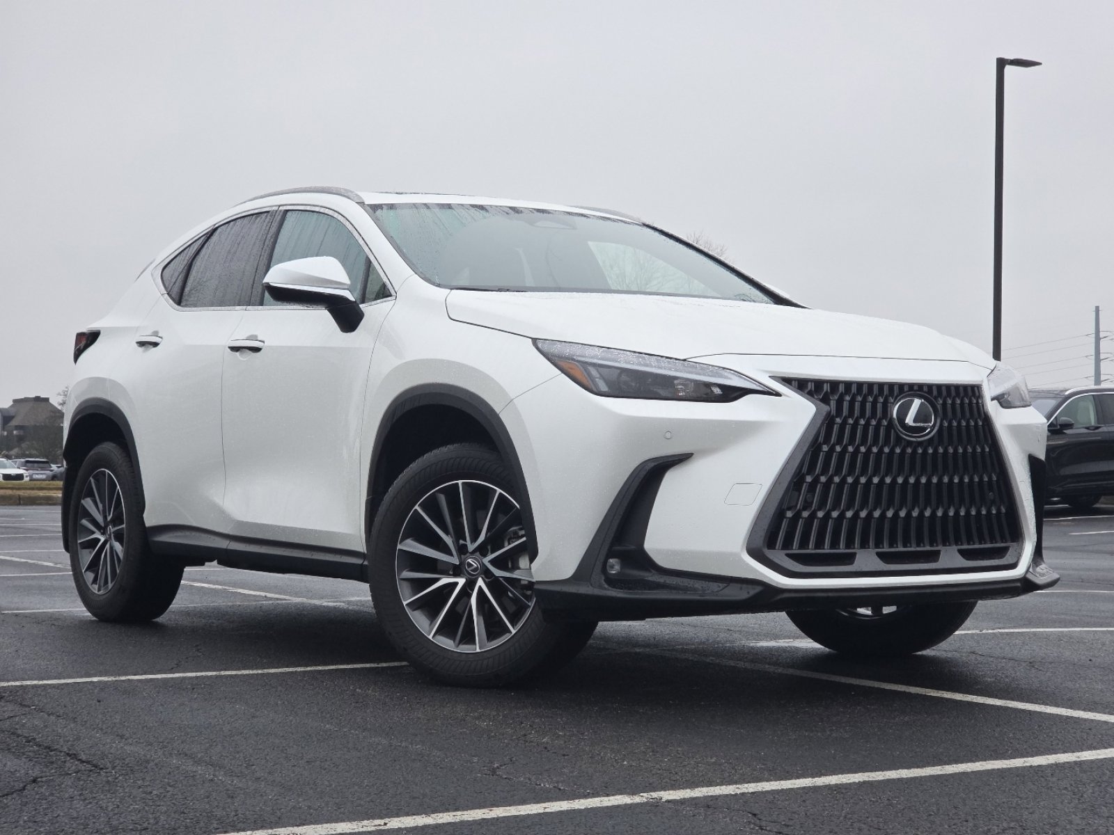 Used 2024 Lexus NX 350 AWD image 2