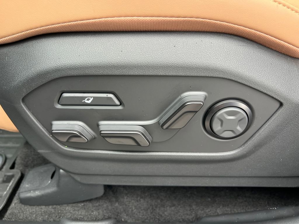 New 2026 Hyundai Santa Fe Calligraphy image 17