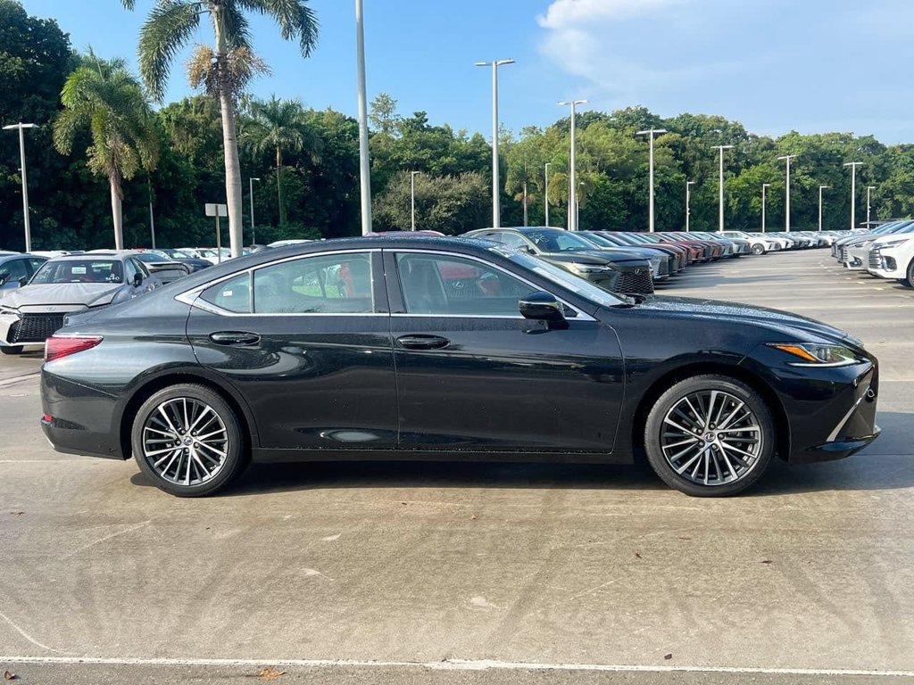 Certified 2025 Lexus ES 350 w/ Premium Package FWD image 8