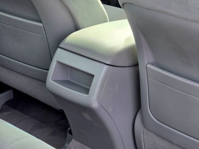 Used 2011 Toyota Camry LE image 35