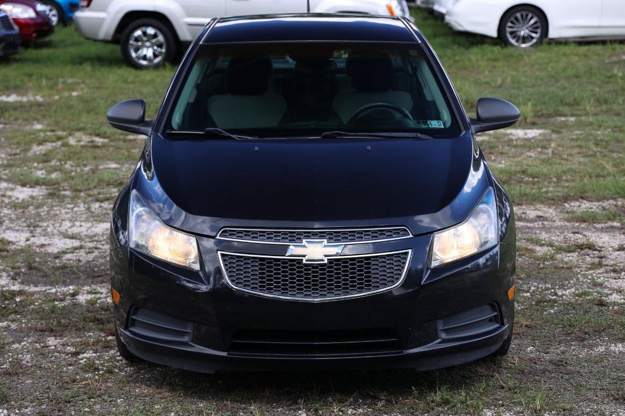 Used 2011 Chevrolet Cruze LS w/ Connectivity Package FWD image 18